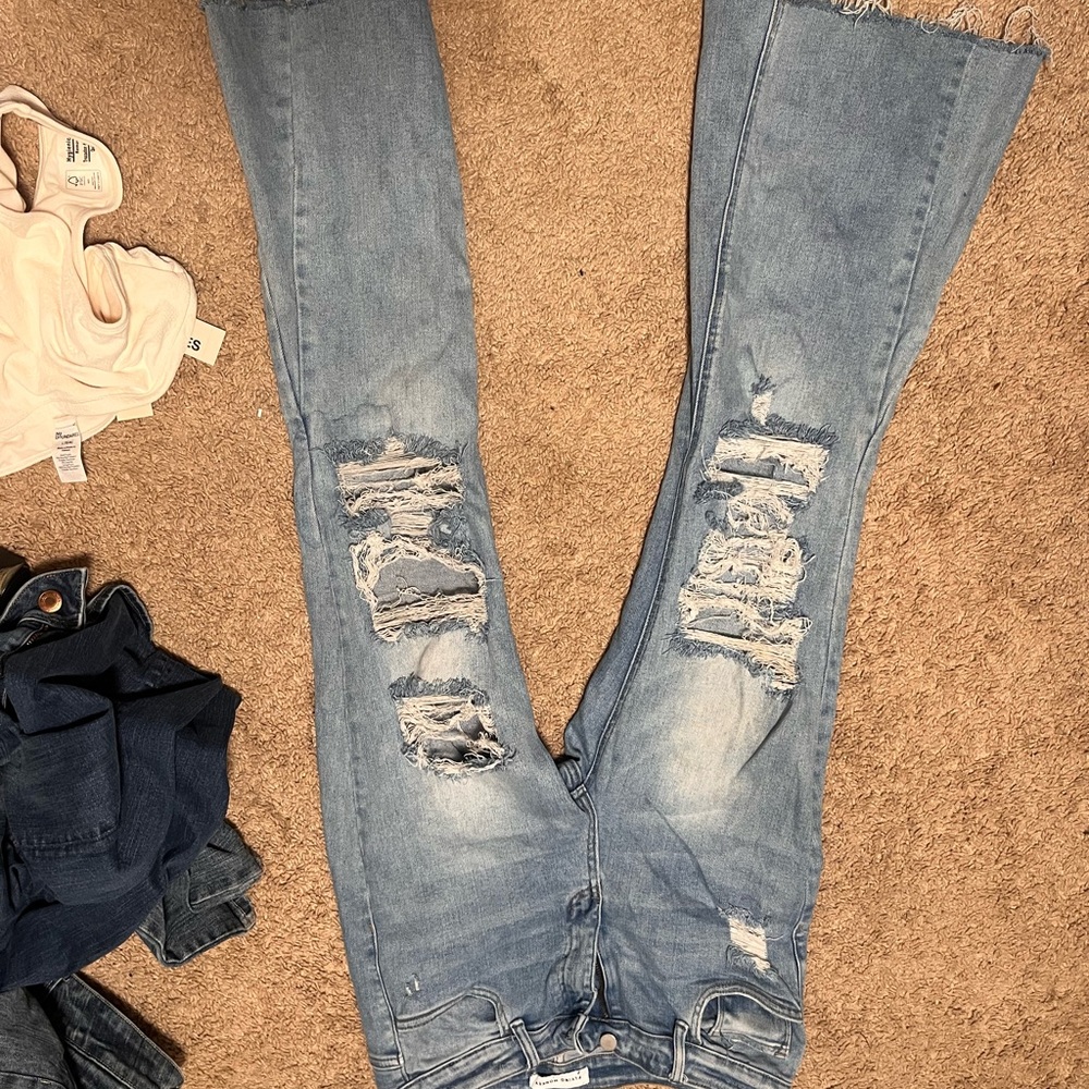 Flying monkey light wash Distressed Blue Jeans